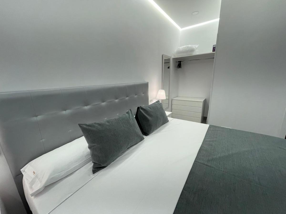 Suara Apartamentos 3 Madrid Exteriör bild